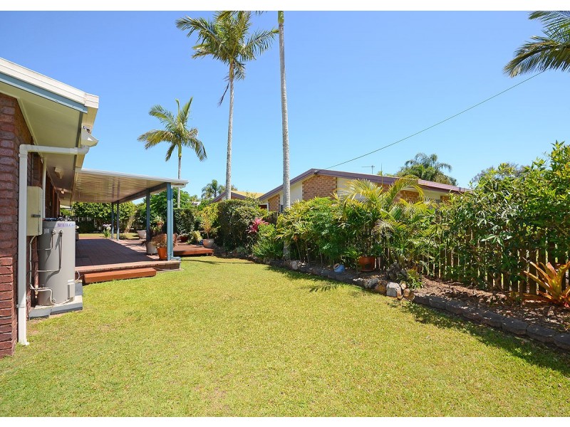 63 Drummond Street, Urangan QLD 4655