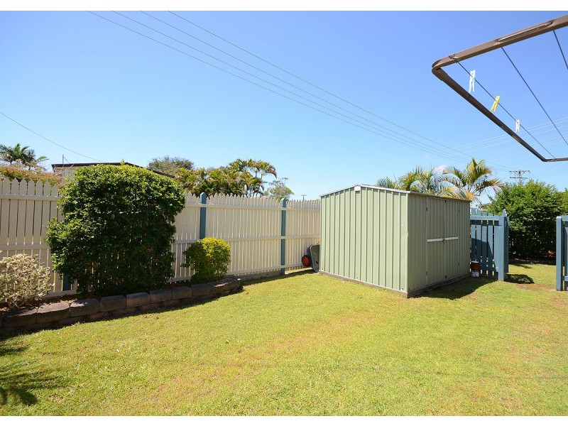 63 Drummond Street, Urangan QLD 4655