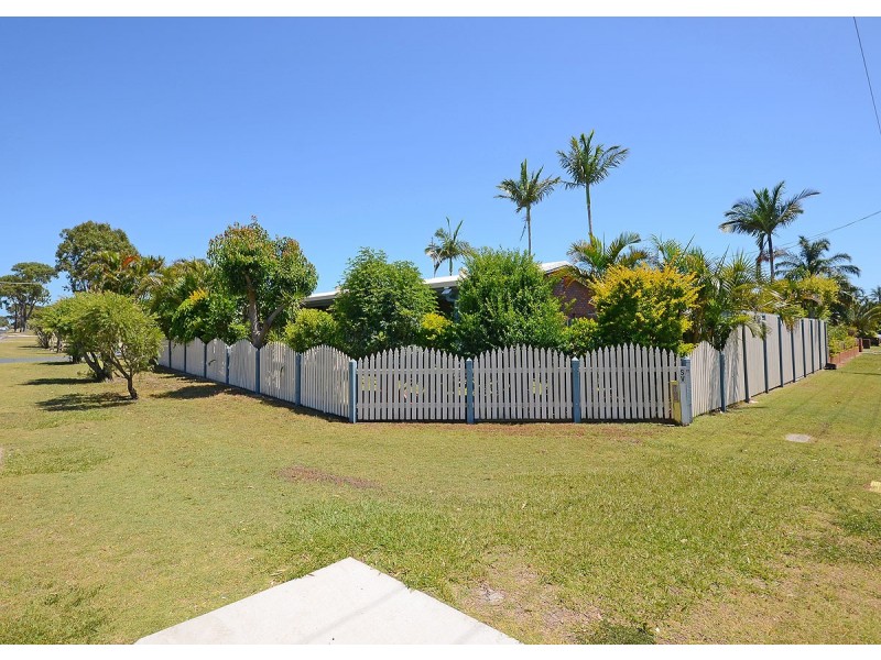 63 Drummond Street, Urangan QLD 4655
