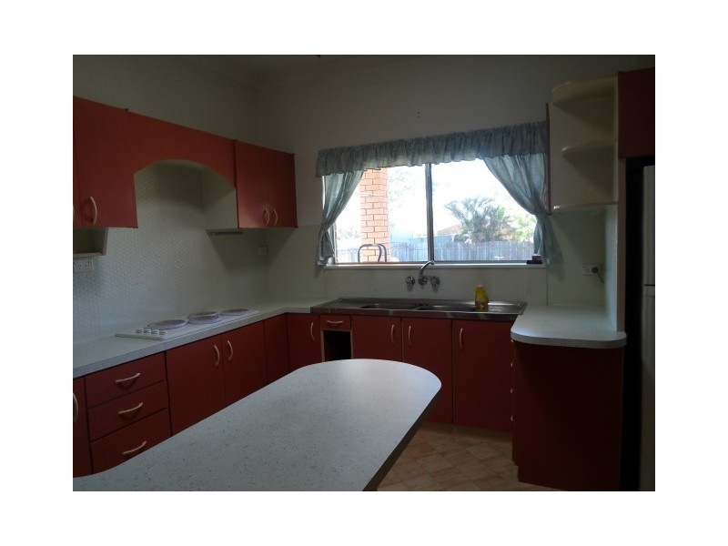 48 MANT, Point Vernon QLD 4655