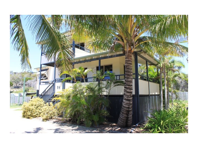 House 24 Williams Avenue, Fraser Island QLD 4581