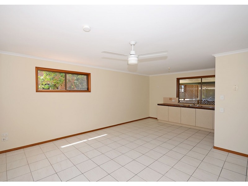 35 Bruce Street, Torquay QLD 4655