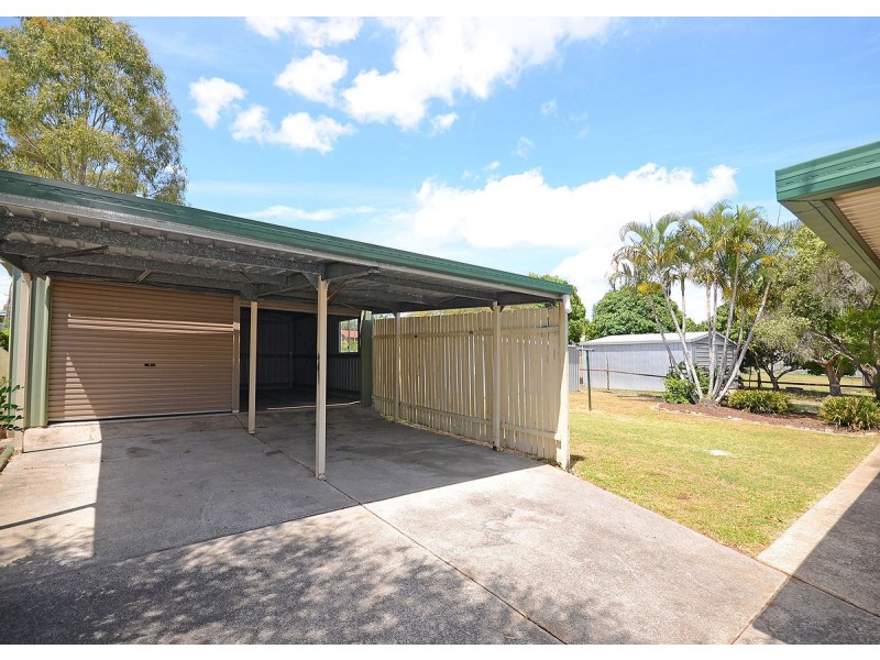 35 Bruce Street, Torquay QLD 4655