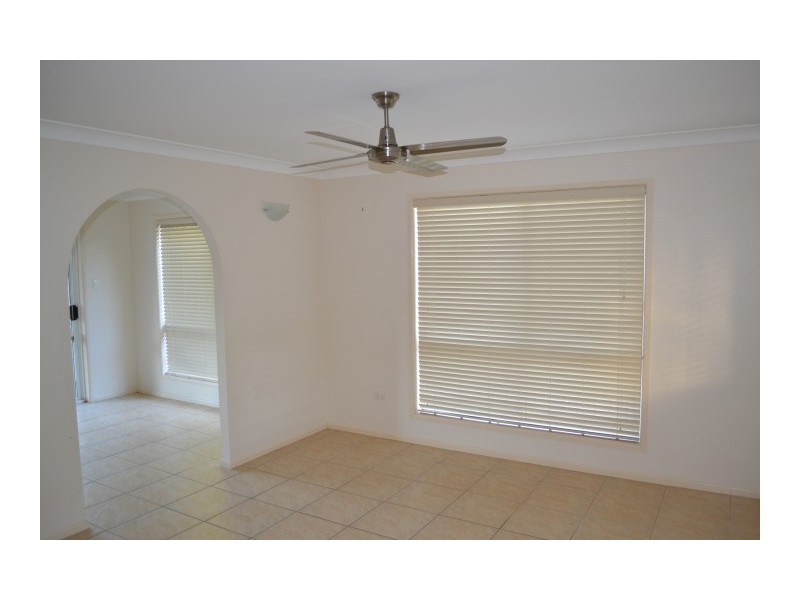 12 Waigani Avenue, Kawungan QLD 4655