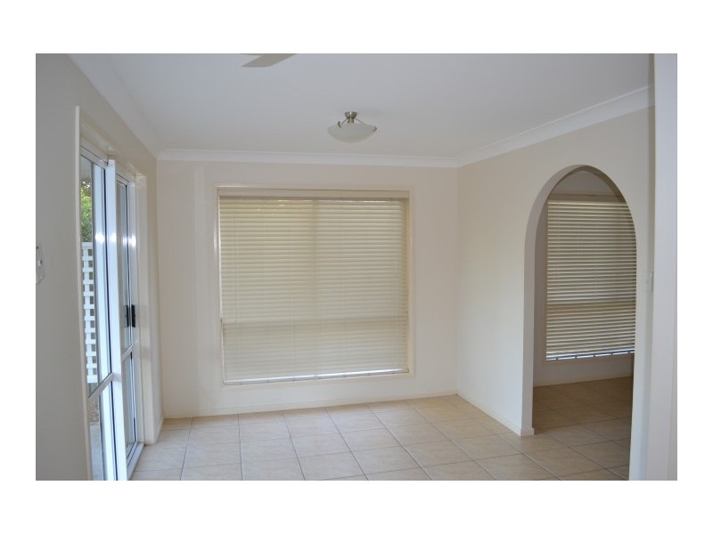 12 Waigani Avenue, Kawungan QLD 4655