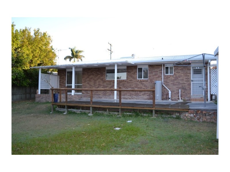 12 Waigani Avenue, Kawungan QLD 4655