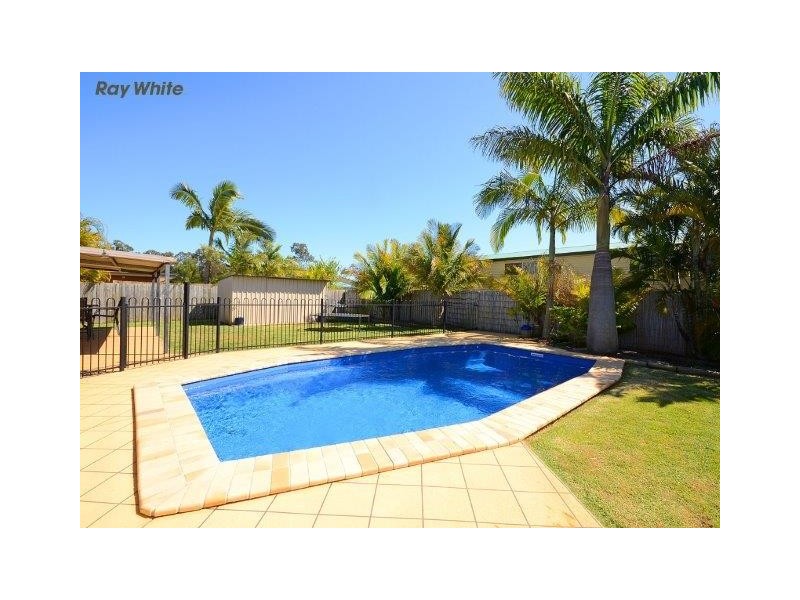7 Chanak Close, Point Vernon QLD 4655
