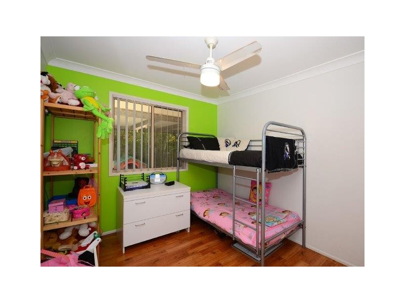 7 Chanak Close, Point Vernon QLD 4655