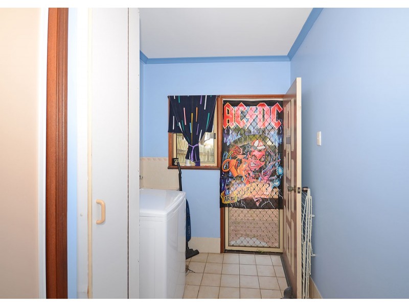 2/16-18 McKean Road, Scarness QLD 4655