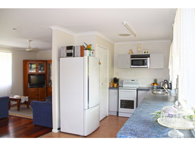 5 Elm Court, Kawungan QLD 4655