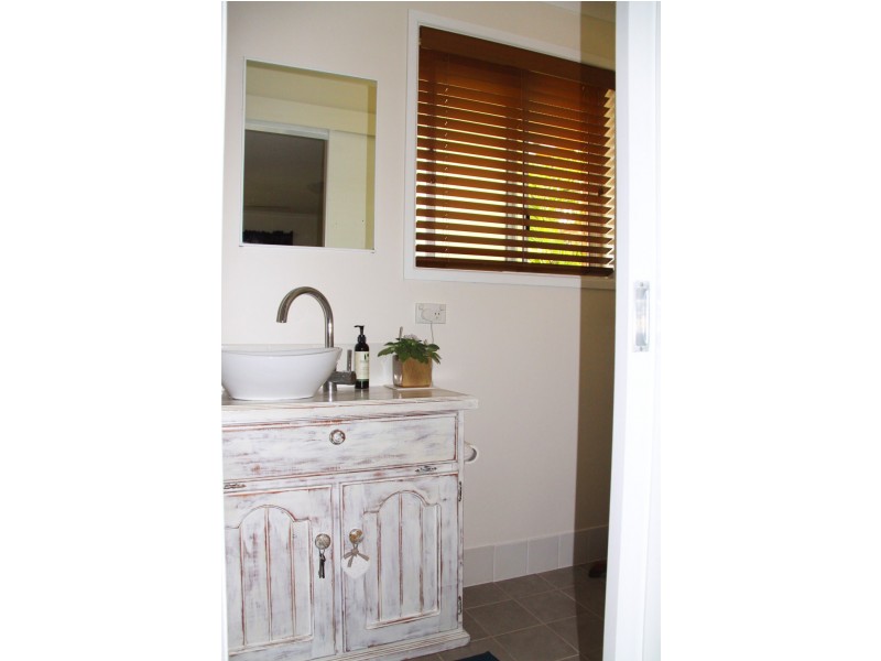 5 Elm Court, Kawungan QLD 4655