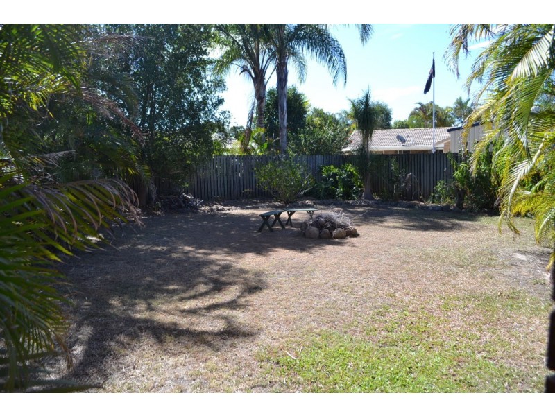 5 Elm Court, Kawungan QLD 4655
