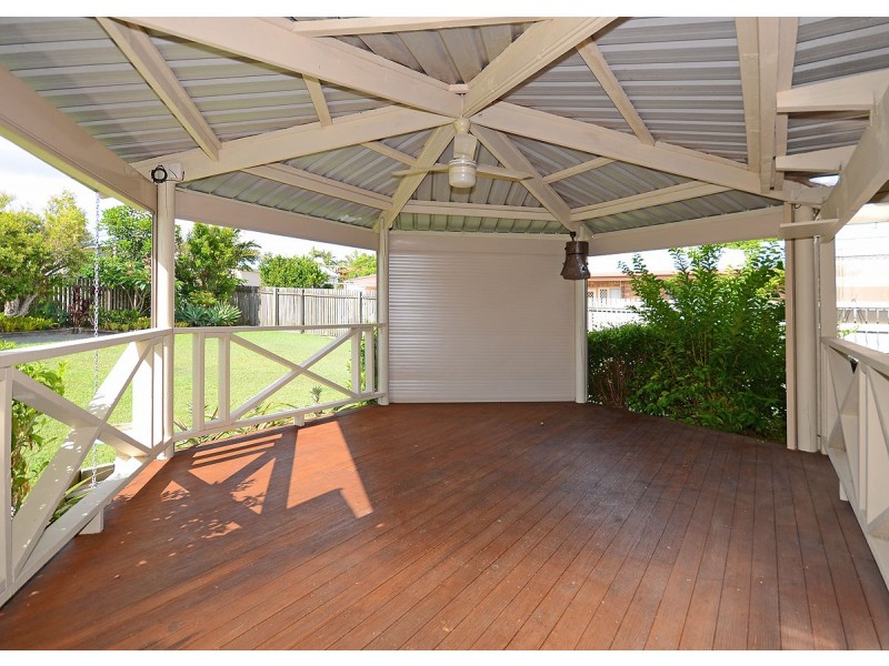 18 Johnston Boulevard, Urraween QLD 4655