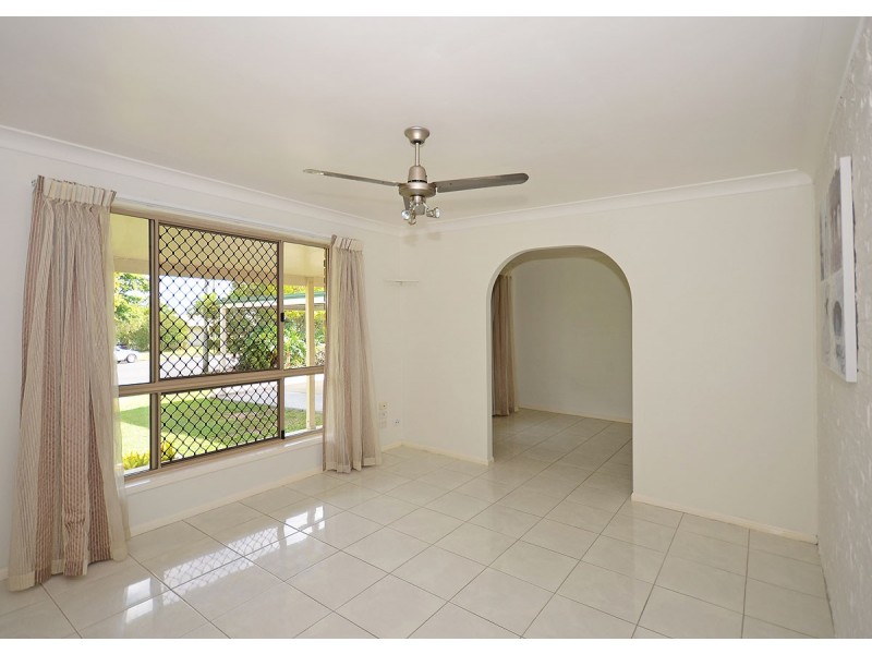 18 Johnston Boulevard, Urraween QLD 4655