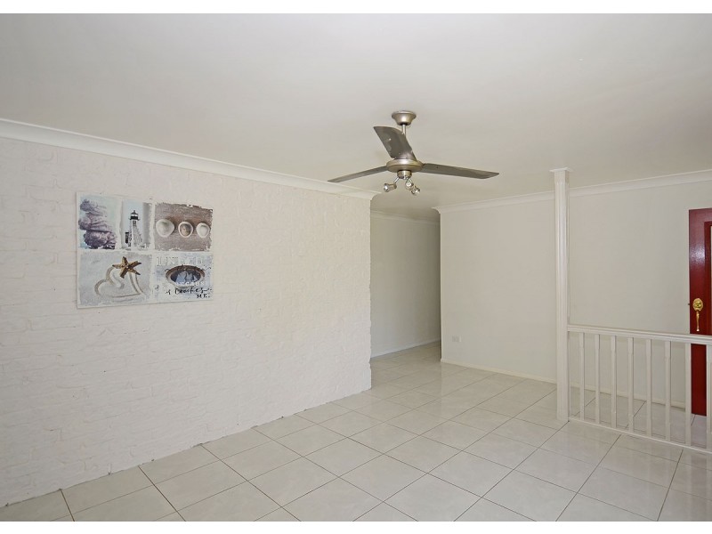 18 Johnston Boulevard, Urraween QLD 4655