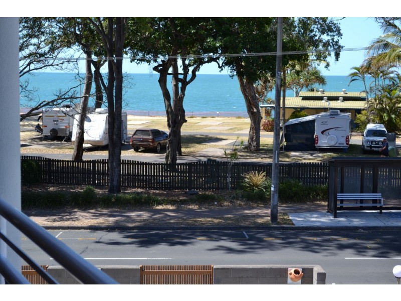 5/438 Esplanade, Torquay QLD 4655