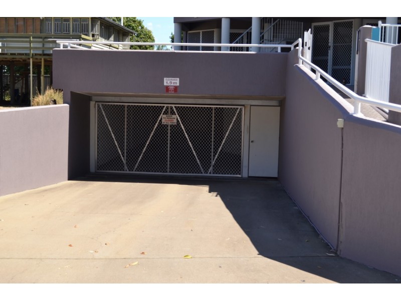 5/438 Esplanade, Torquay QLD 4655
