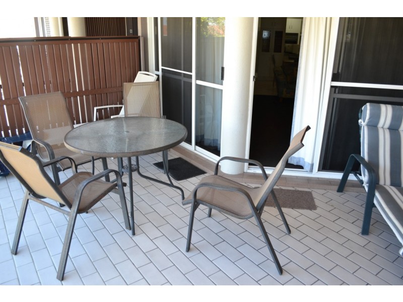 5/438 Esplanade, Torquay QLD 4655