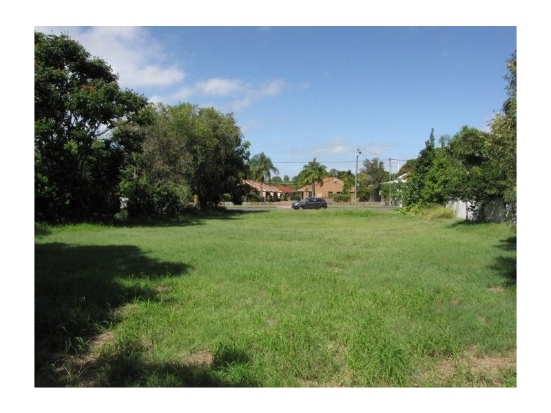 8 Cypress Street, Torquay QLD 4655