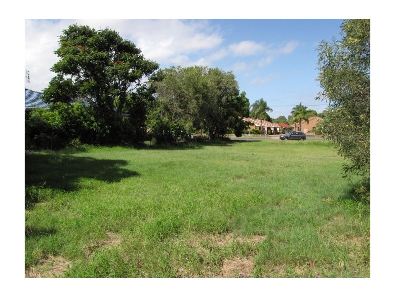 8 Cypress Street, Torquay QLD 4655