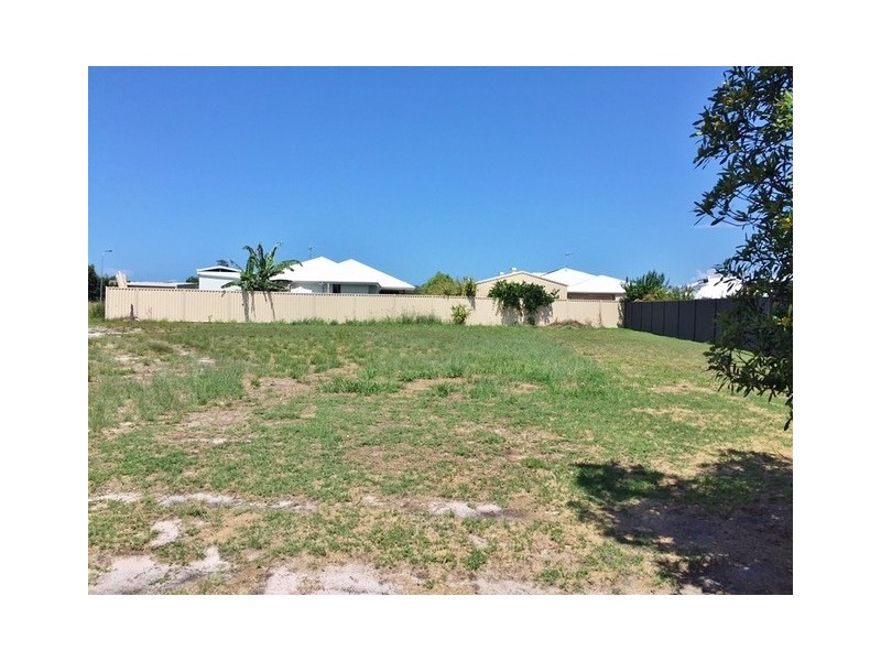 27 Bryan Court, Burrum Heads QLD 4659
