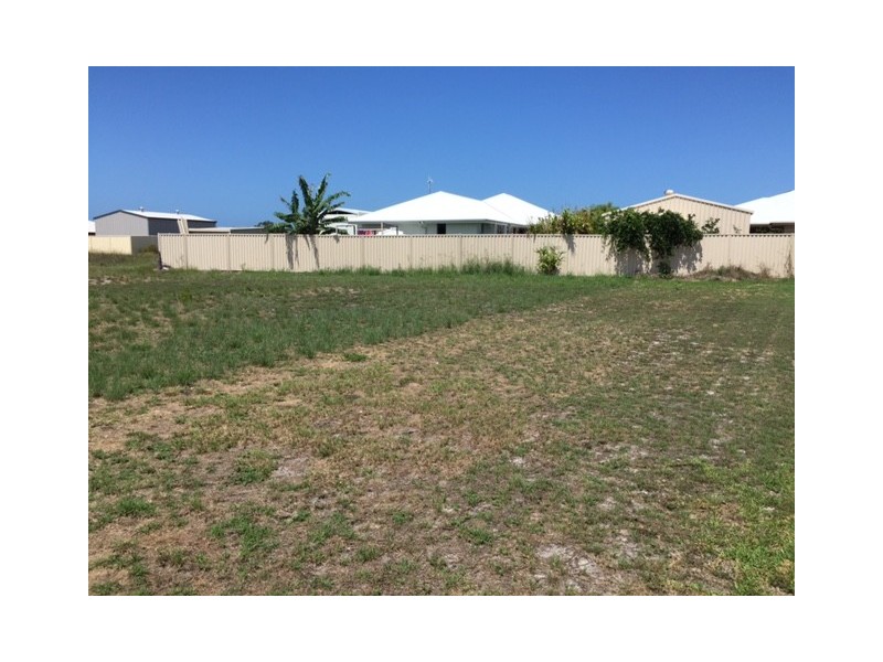 27 Bryan Court, Burrum Heads QLD 4659