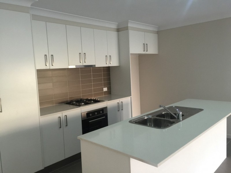 12 Mia Court, Nikenbah QLD 4655