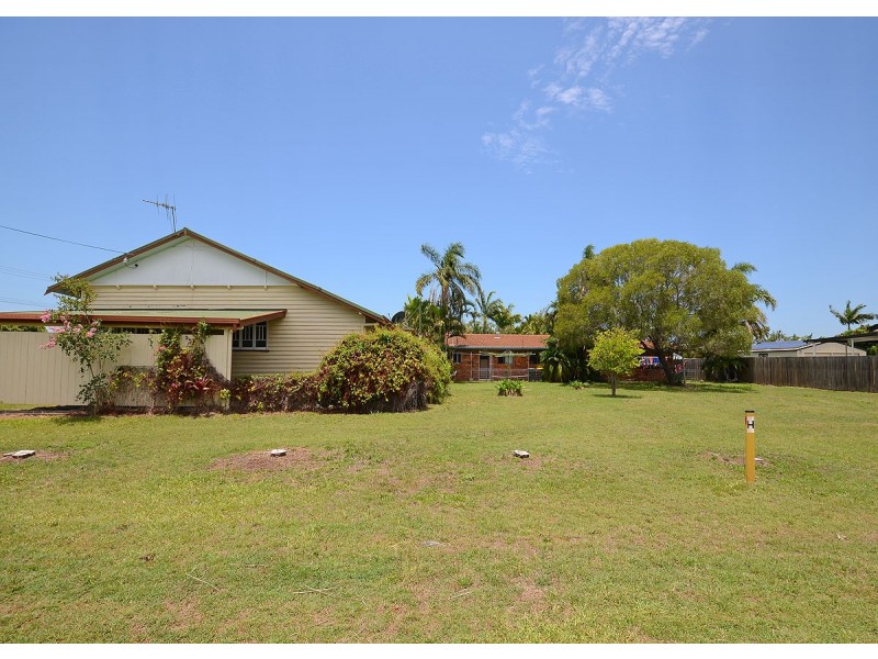 8 Kehlet Street, Point Vernon QLD 4655