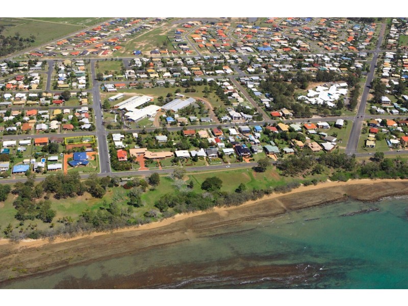 8 Kehlet Street, Point Vernon QLD 4655