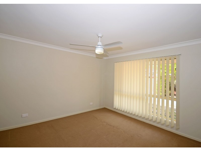 10 Steel Street, Nikenbah QLD 4655