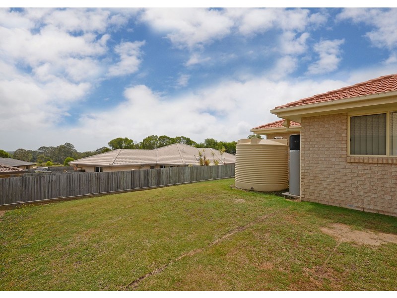 10 Steel Street, Nikenbah QLD 4655