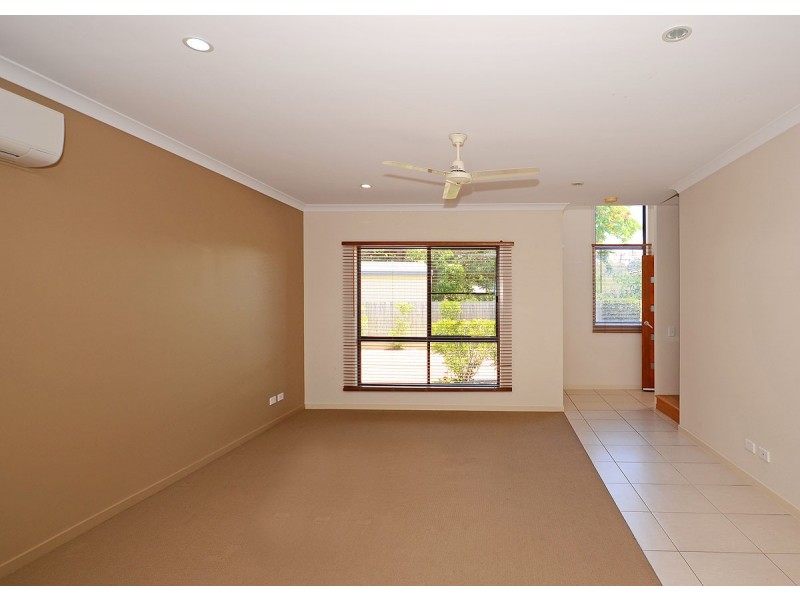 3/13 Tavistock Street, Torquay QLD 4655