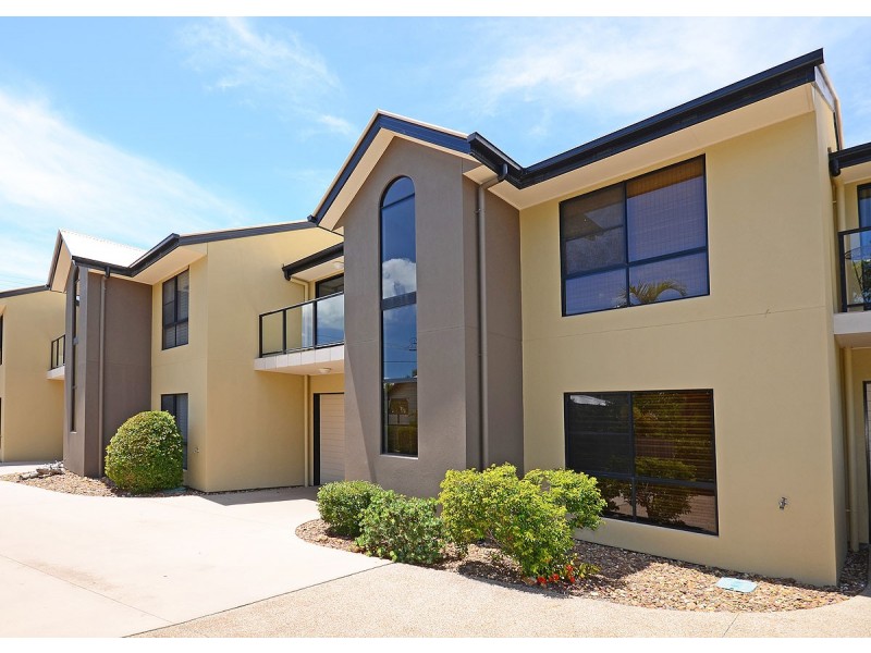 3/13 Tavistock Street, Torquay QLD 4655