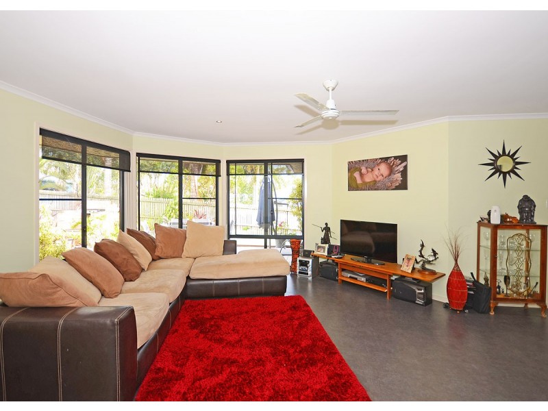 15 Island Outlook, River Heads QLD 4655