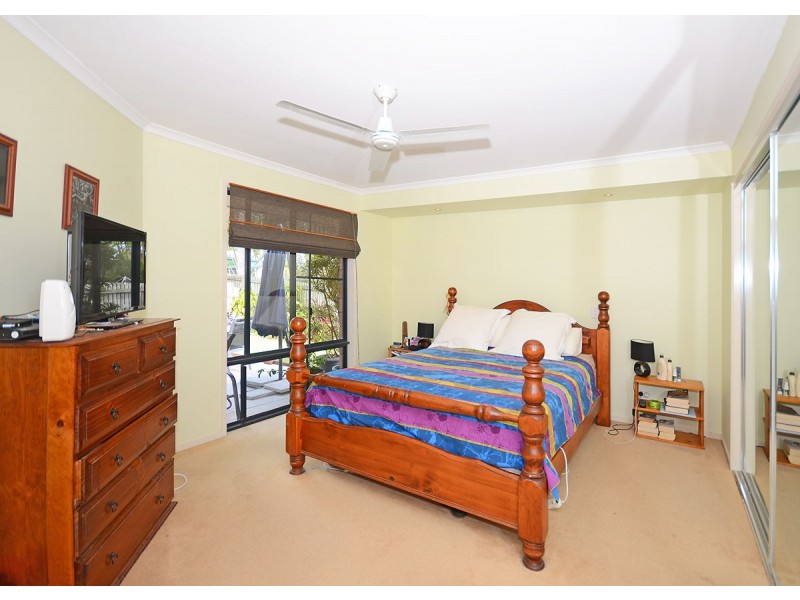 15 Island Outlook, River Heads QLD 4655