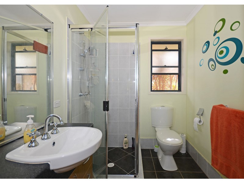15 Island Outlook, River Heads QLD 4655