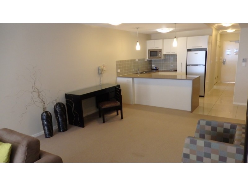 202/350 Esplanade, Scarness QLD 4655