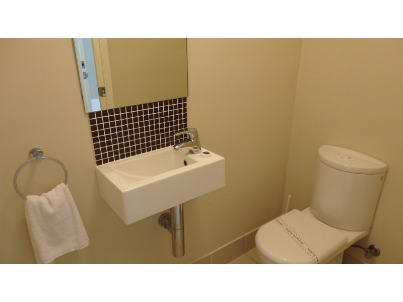 202/350 Esplanade, Scarness QLD 4655