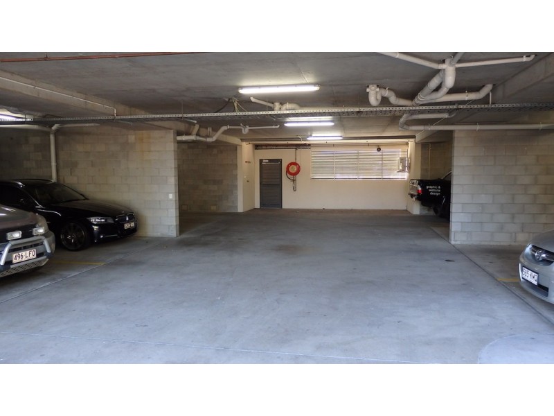 202/350 Esplanade, Scarness QLD 4655