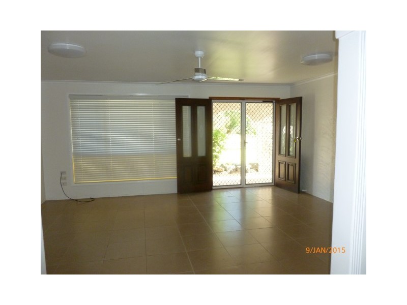 35 Sunset Crescent, Torquay QLD 4655