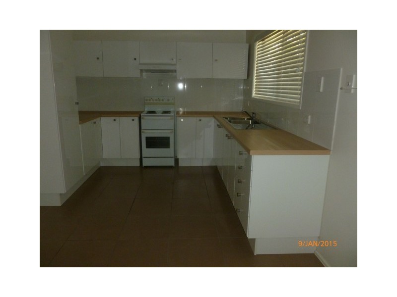 35 Sunset Crescent, Torquay QLD 4655