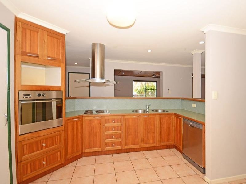 21 Romeck Crescent, Urraween QLD 4655