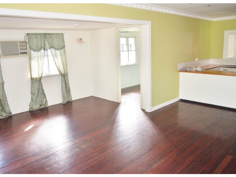 6 Alice Street, Pialba QLD 4655