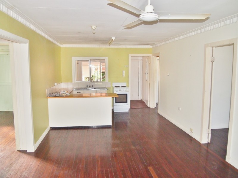 6 Alice Street, Pialba QLD 4655