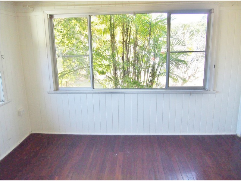 6 Alice Street, Pialba QLD 4655