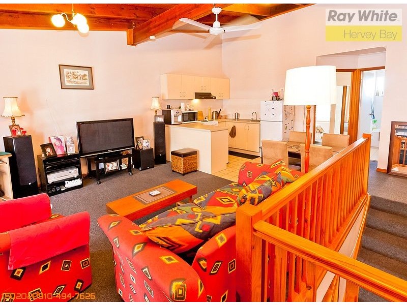 11/4 Pilot Street, Urangan QLD 4655