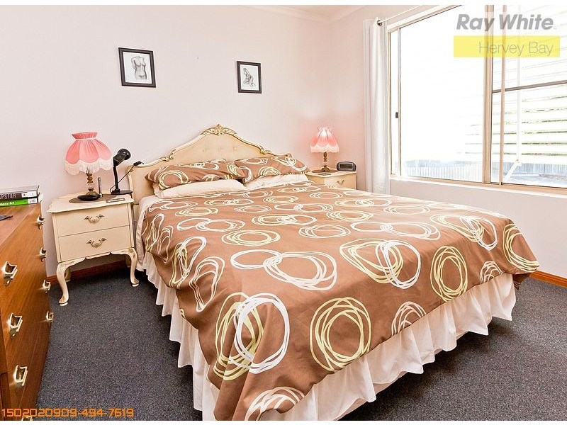 11/4 Pilot Street, Urangan QLD 4655