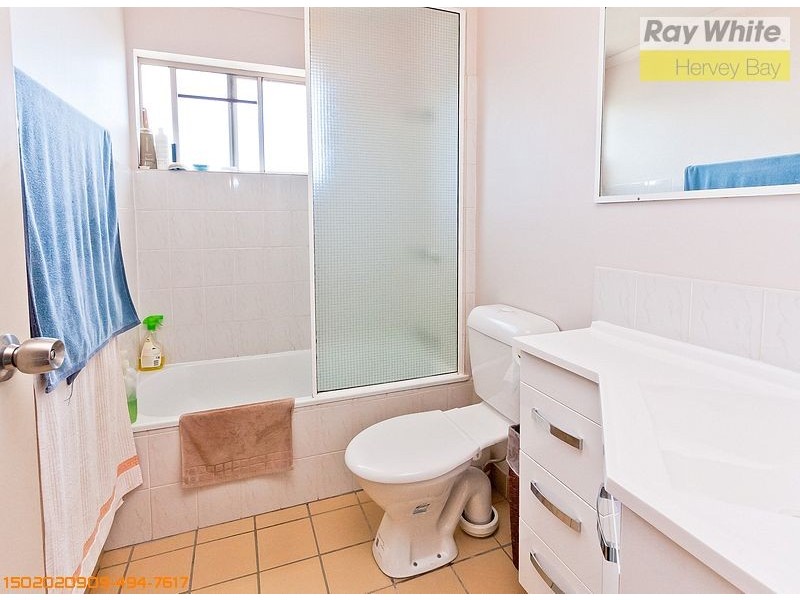 11/4 Pilot Street, Urangan QLD 4655