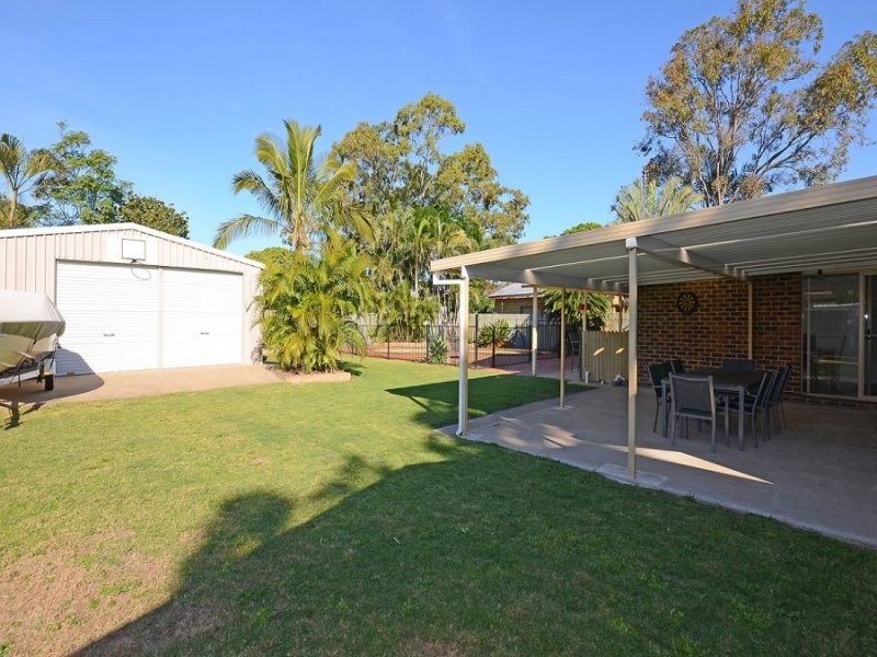 18 Hansen Street, Urangan QLD 4655