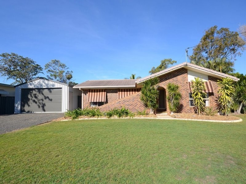 18 Hansen Street, Urangan QLD 4655